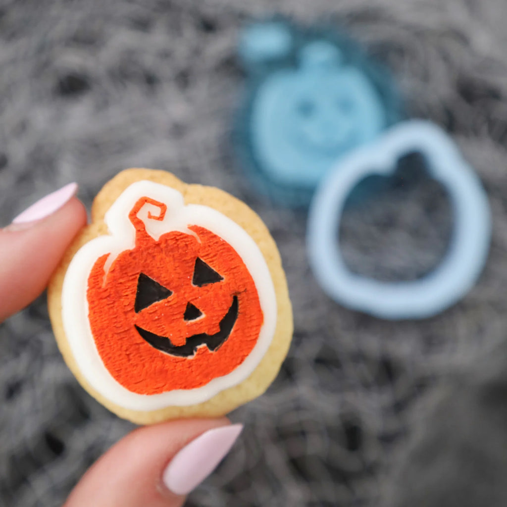 Creepy Pumpkin OUTboss Mini STAMP N CUT