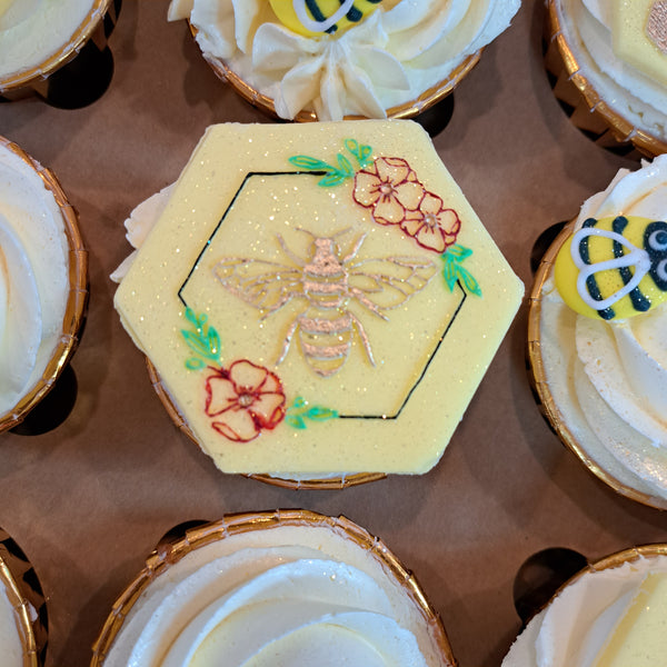 Hexagon Bee  OUTBOSS