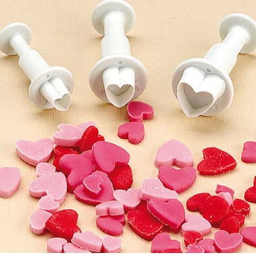 Cake Star Mini Heart Plunger Set 3