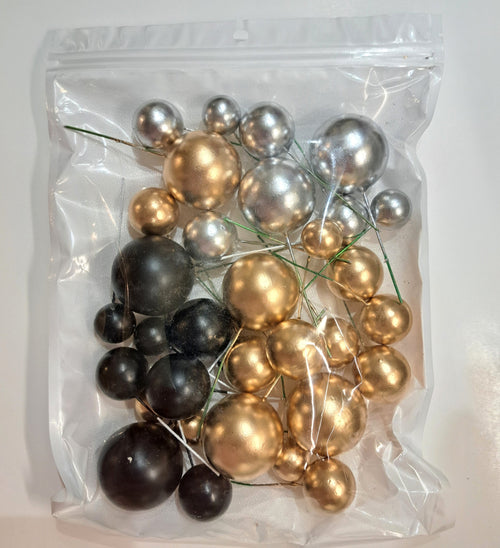 SUGAR SISTERS - Black,Gold and Silver Cake Ball Set Pk 32