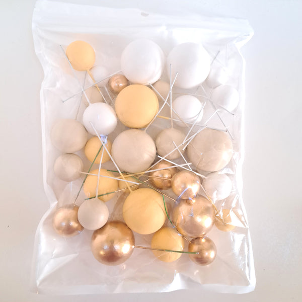 SUGAR SISTERS - Sand, Nude ,Gold & White Cake Ball Set Pk 32